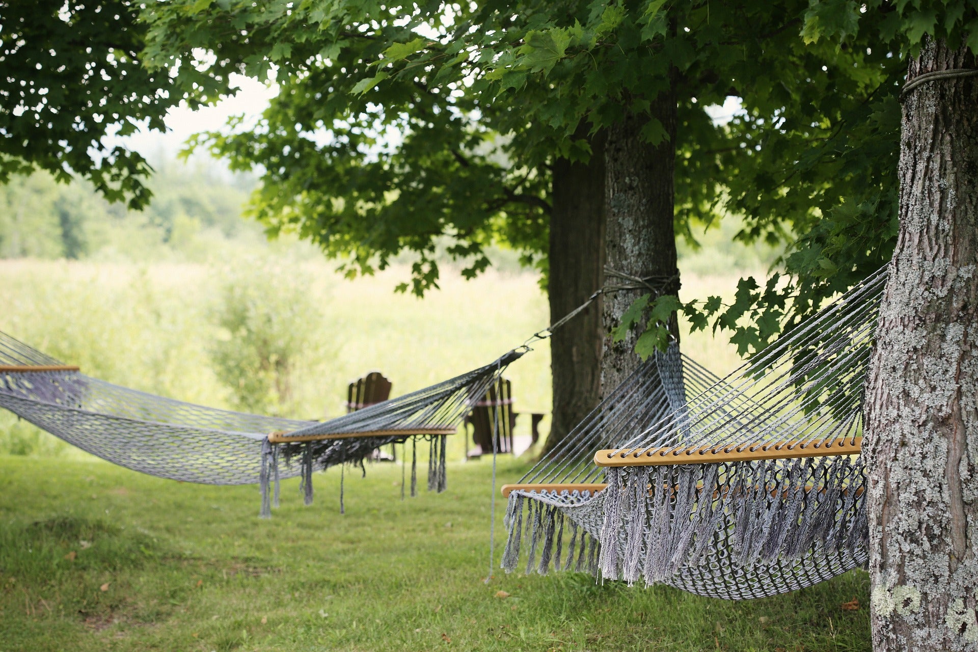 6 Amazing Ideas of Using a Hammock for your Outdoor Getaway or Camping Trip