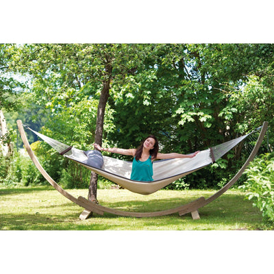 Amazonas Apollo Stand - arc-shaped stand in climate-smart Spruce, for one or two people.