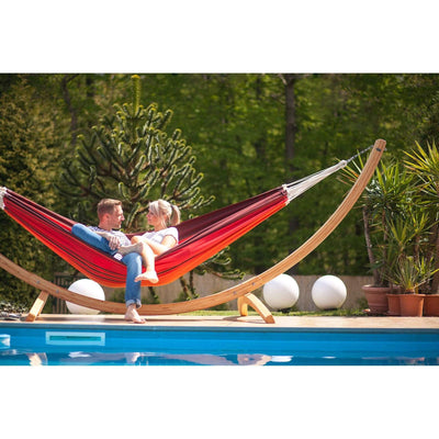 Amazonas Arcus Stand - climate-smart Larch wood stand for the whole family